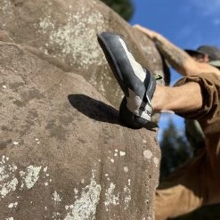 Adidas Five Ten Hiangle Chaussons d'escalade Homme, blanc/noir -Escalade Homme Soldes adidas five ten hiangle climbing shoes men footwear white core black signal green 6